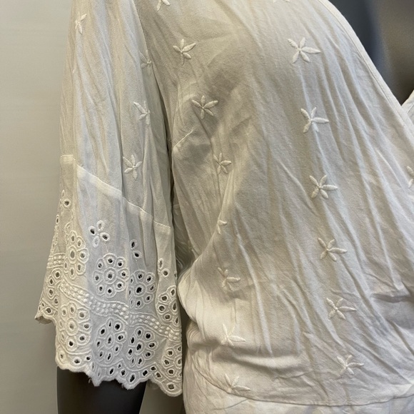 Japna Top Women XL White Eyelet Wrap Cropped Tie Back V Neck Peasant Cottagecore - Picture 4 of 9